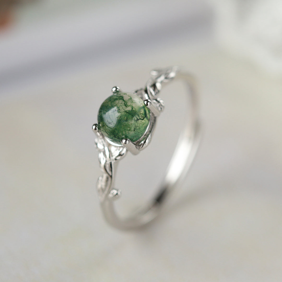 Vintage Green Stone Silvered Ring
