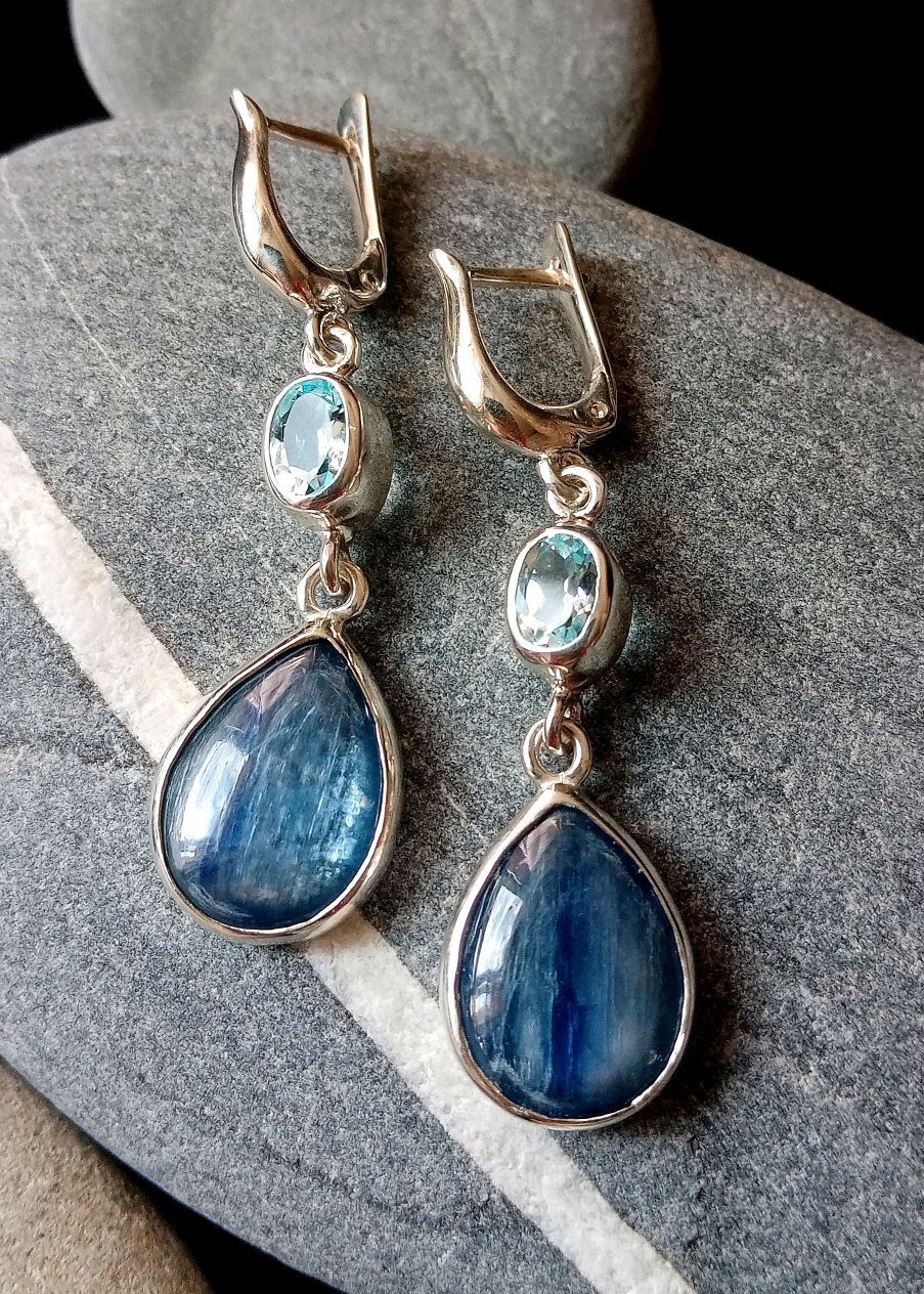 Blue Inlaid Stone Pearl Earrings