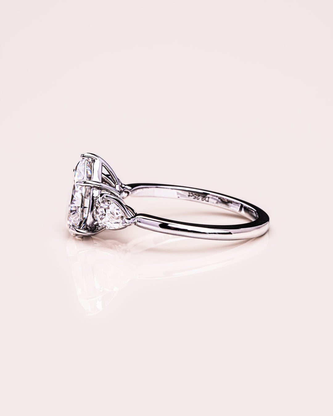 Nicola - Pear Silver