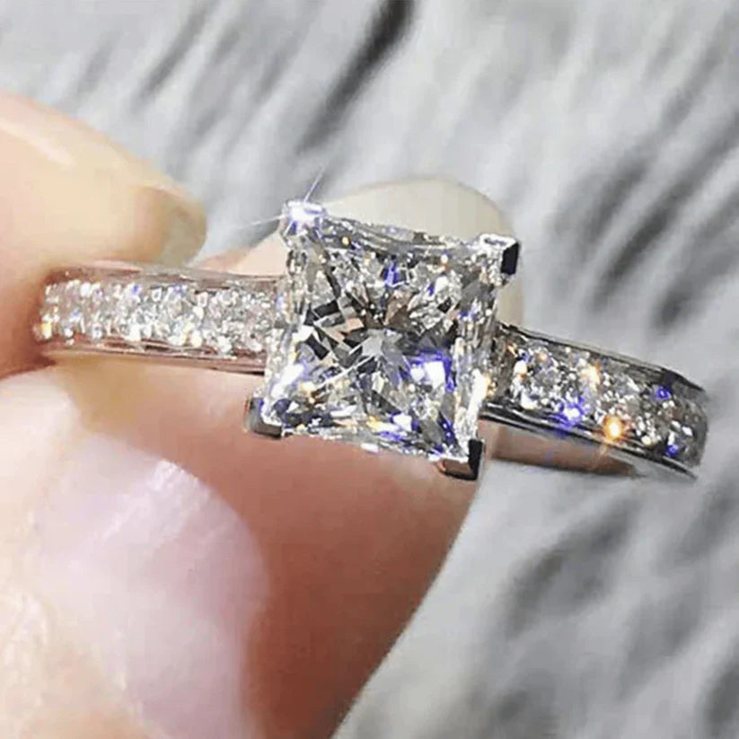 Leontina Gualtieri Ring Silver