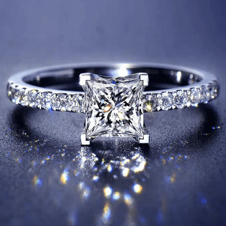 Leontina Gualtieri Ring Silver