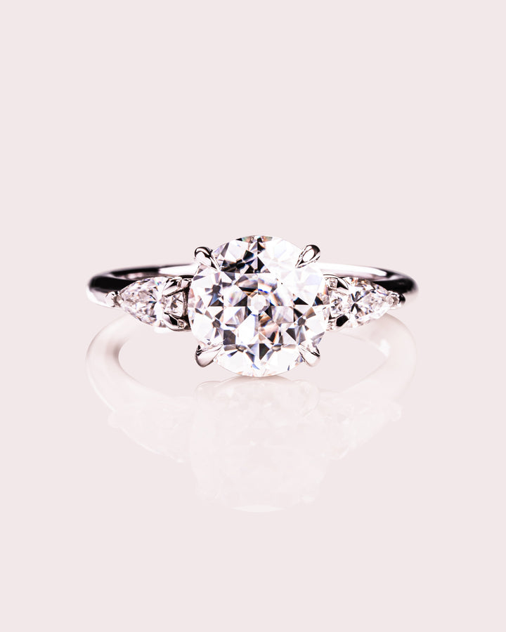 Nicola - Round & Pear Silver