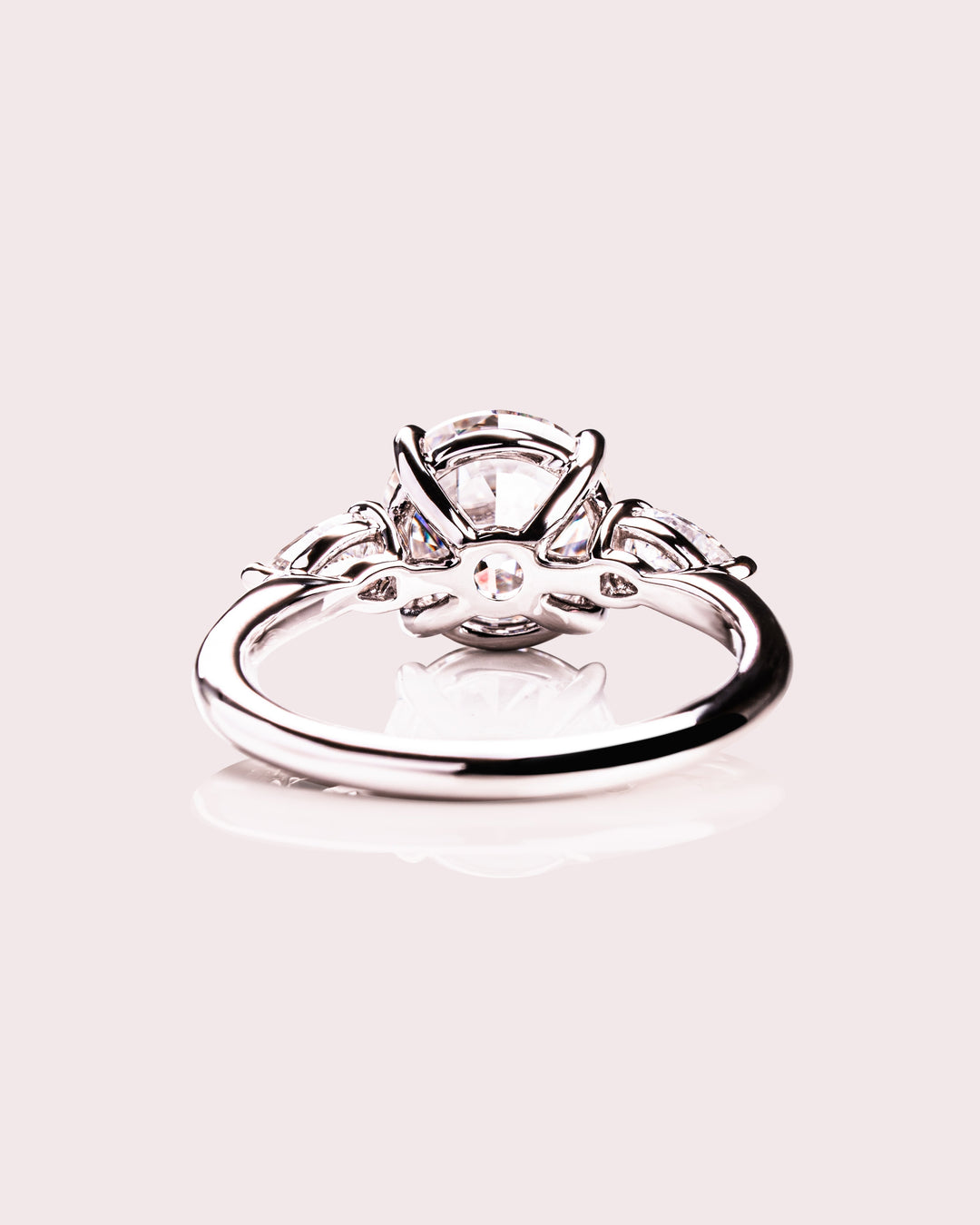 Nicola - Round & Pear Silver