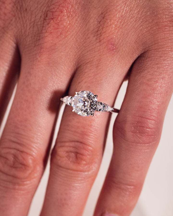 Nicola - Round & Pear Silver