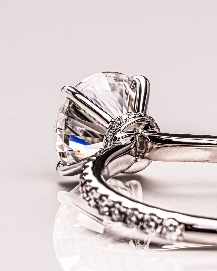 Jody - Round Silver