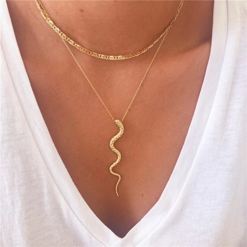 Amazonian Serpent Pendant Necklace in 925 Sterling Silver 1