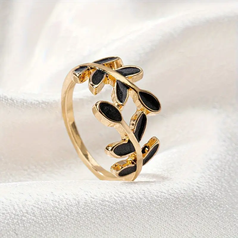 Black Leaf Gold Ring - A Timeless Symbol of Strength 0