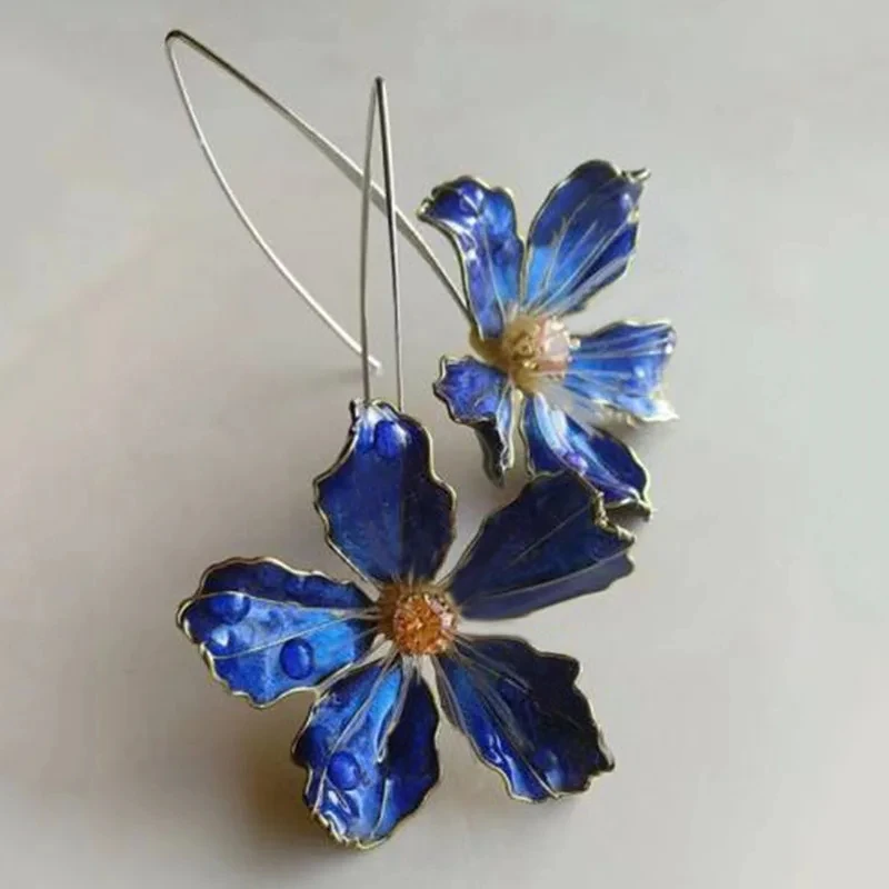 Blue Vintage Flower Earrings 0
