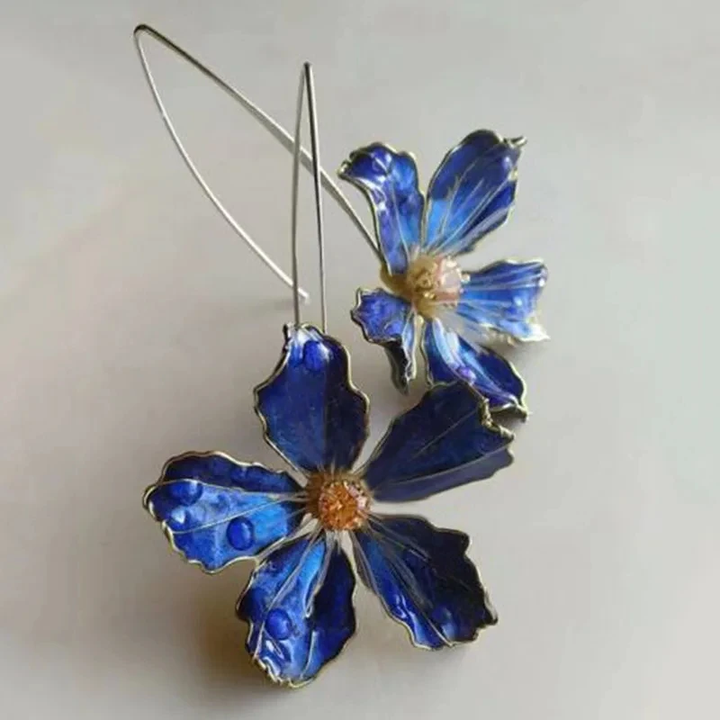 Blue Vintage Flower Earrings 0