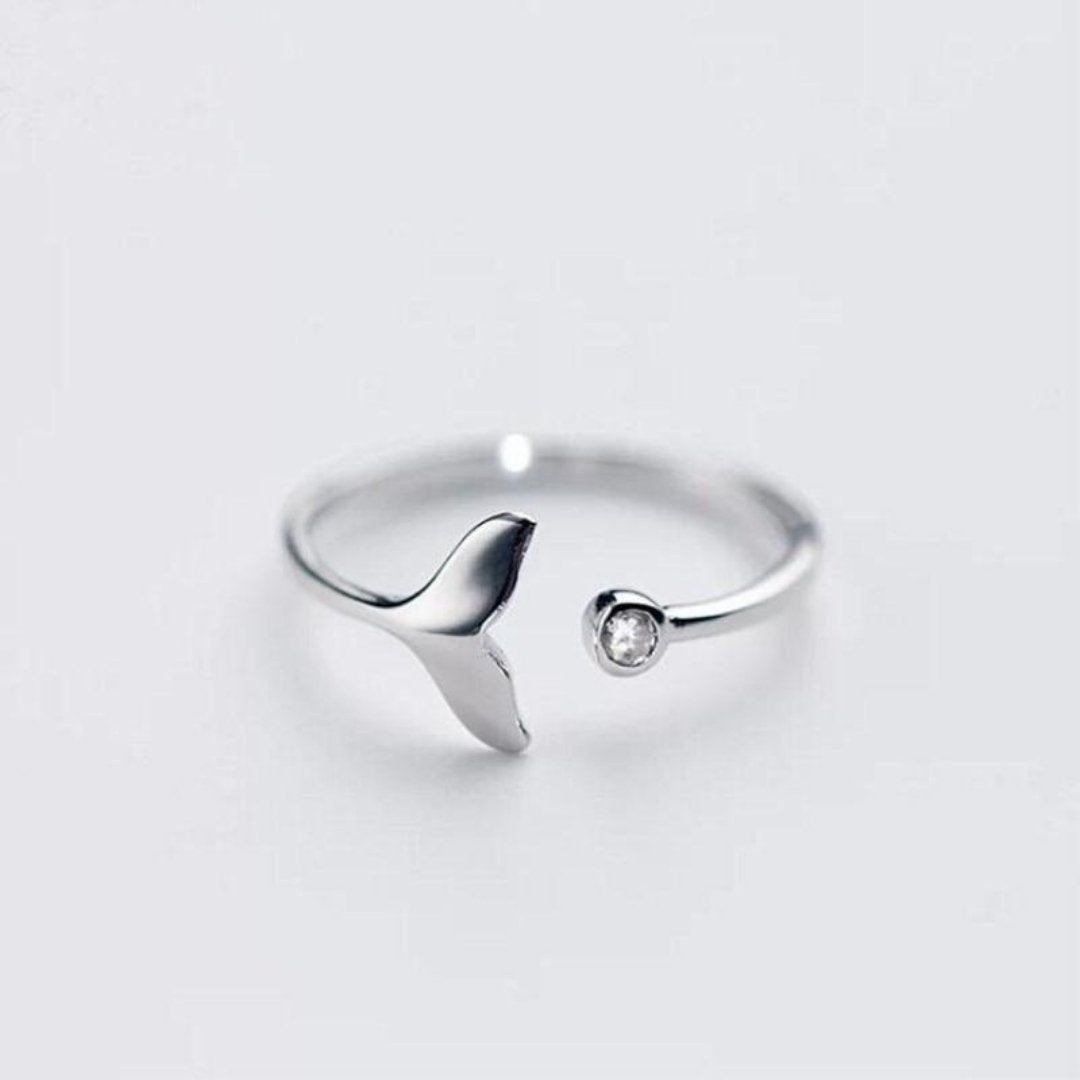 Dolphin Tail Ring in 925 Sterling Silver with Adjustable Zirconia 0
