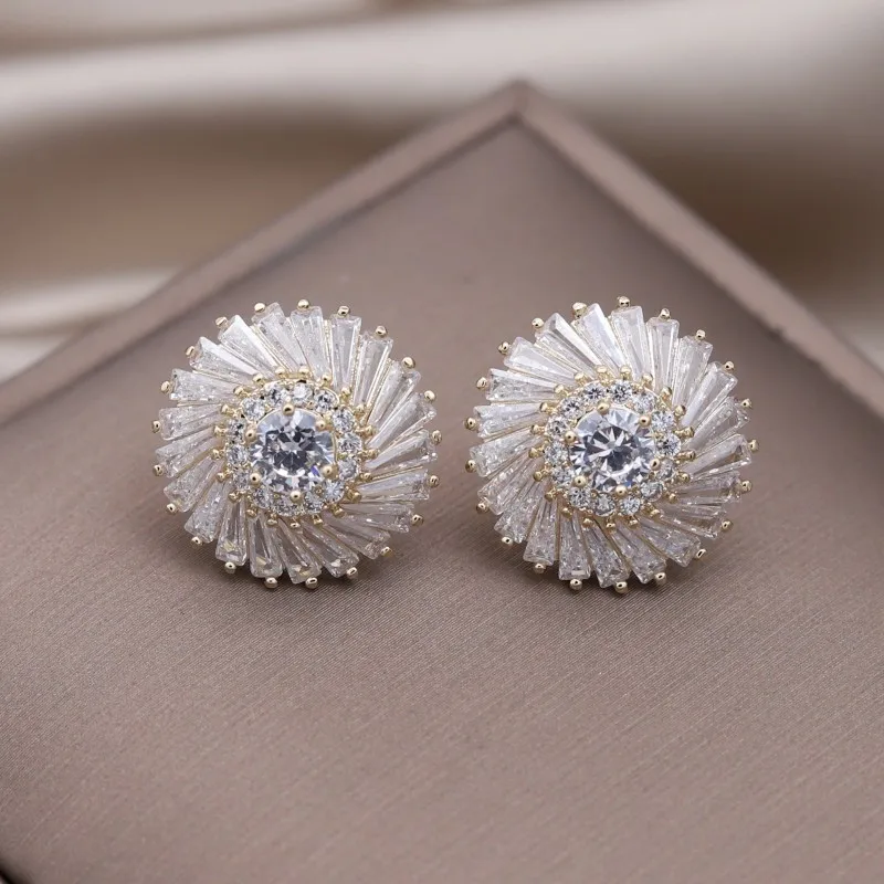 Elegant Bright Spiral Earrings for Effortless Sophistication 0