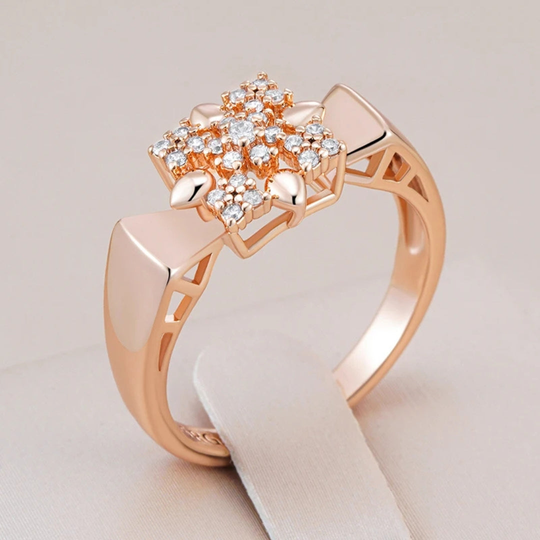 Elegant Flower Bright Ring 0