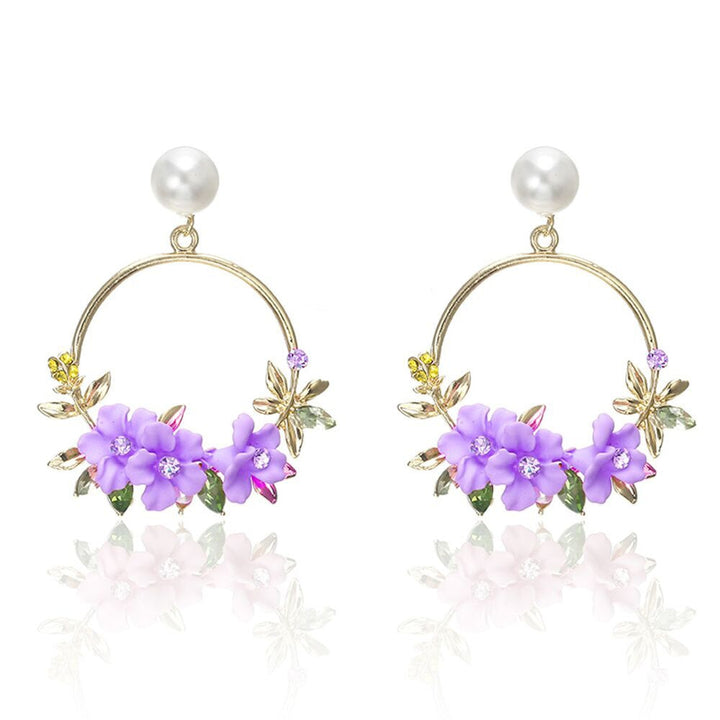 Elegant Gold Flower Pearl Earrings for Women - Lightweight & Versatile Design 0