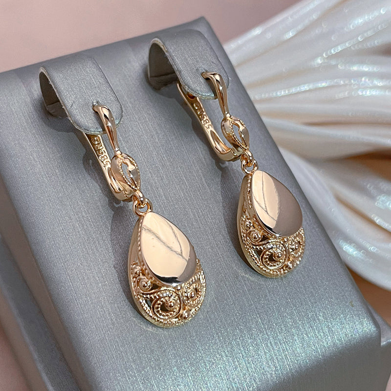 Elegant Golden Drop Earrings for Effortless Sophistication 0