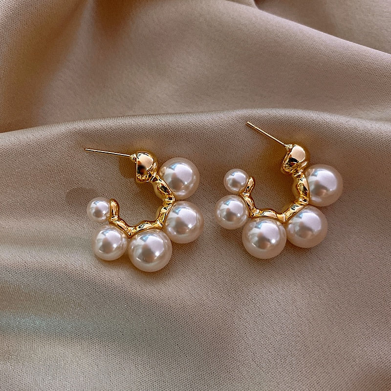 Elegant Handcrafted Pearl Earrings for Women - Timeless Everyday Sophistication 1