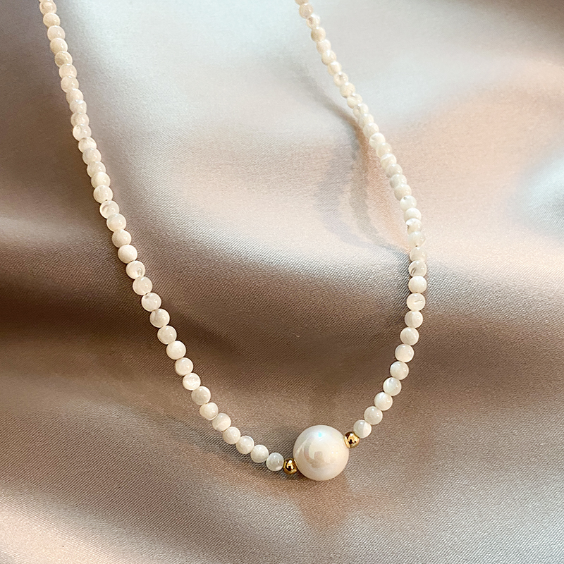 Elegant Handmade Pearl Necklace for Meaningful Moments 0