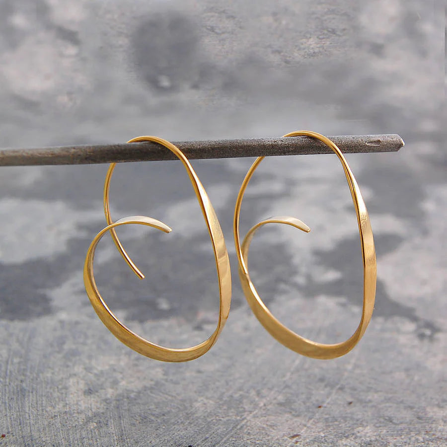 Elegant Spiral Shaped Earrings for Women - Lightweight, Versatile Design 0