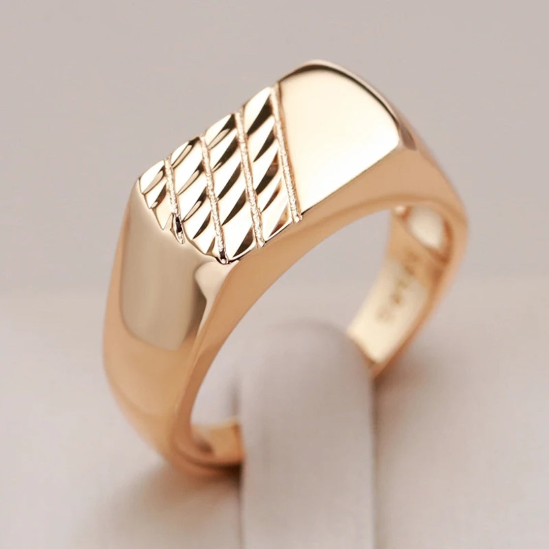 Elegant Thick Golden Ring 0