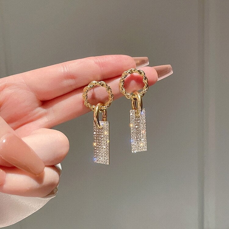 Elegant Zirconia Earrings in Sterling Silver 0