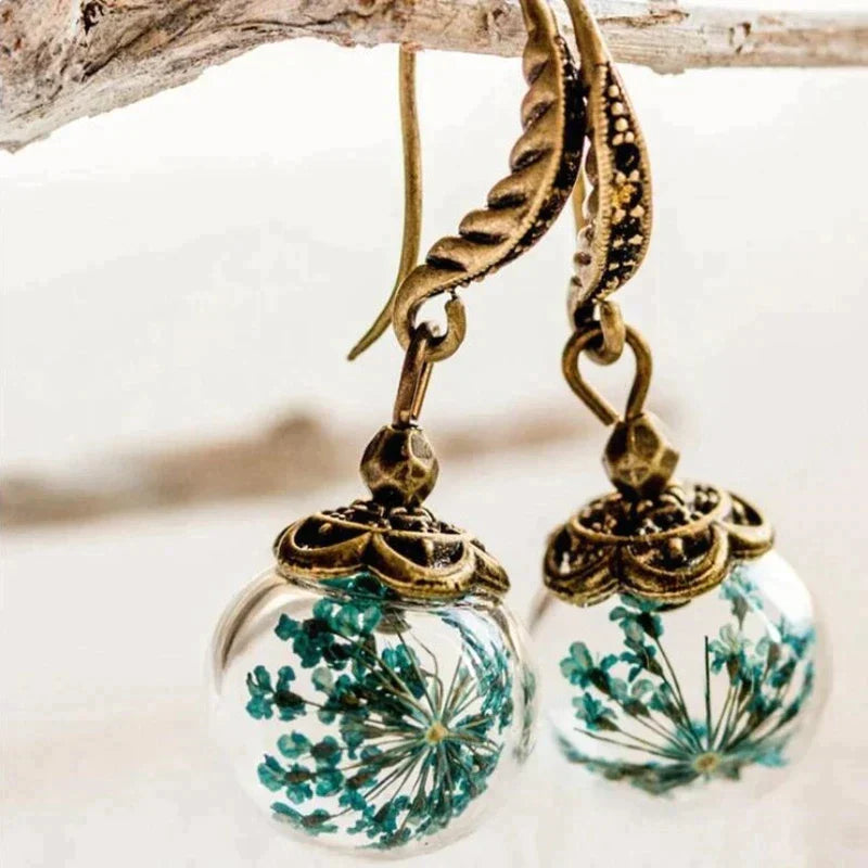 Exotic Gold Nature Earrings for Effortless Elegance 0