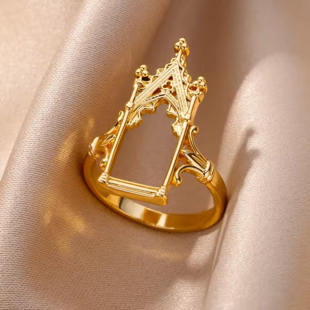 Gold Crown Ring - A Timeless Symbol of Strength 0