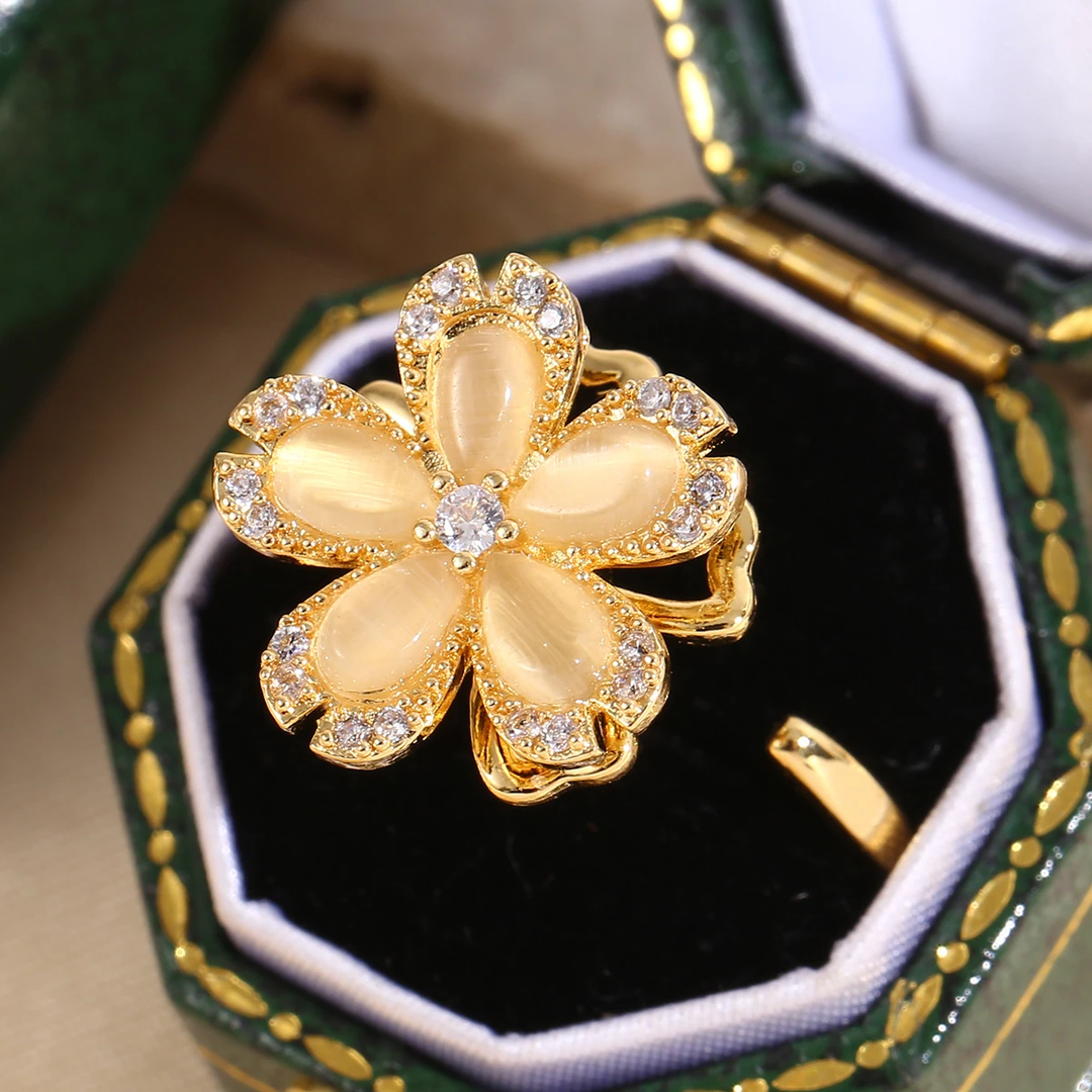 Gold Daisy Bright Ring 0