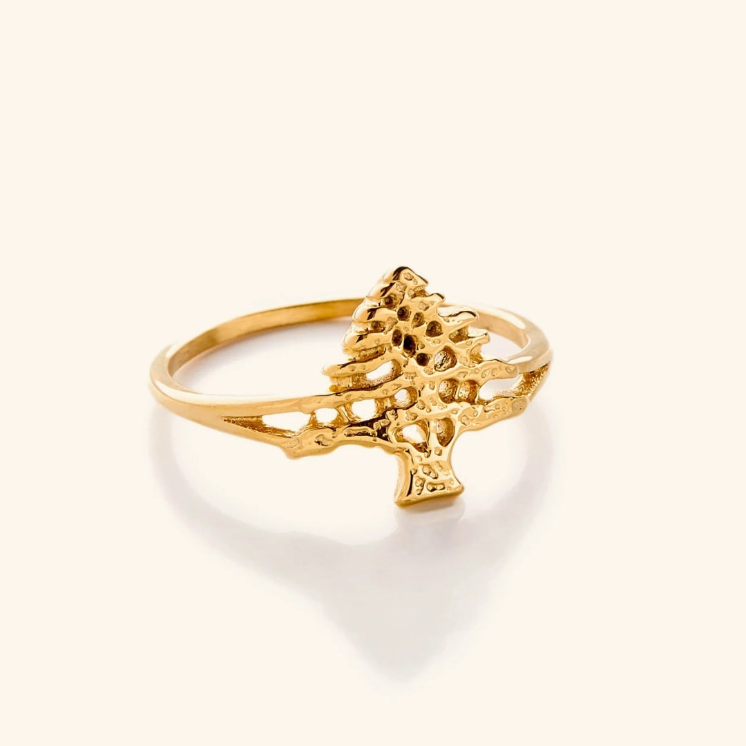Golden Evergreen Ring - A Timeless Symbol of Strength 0