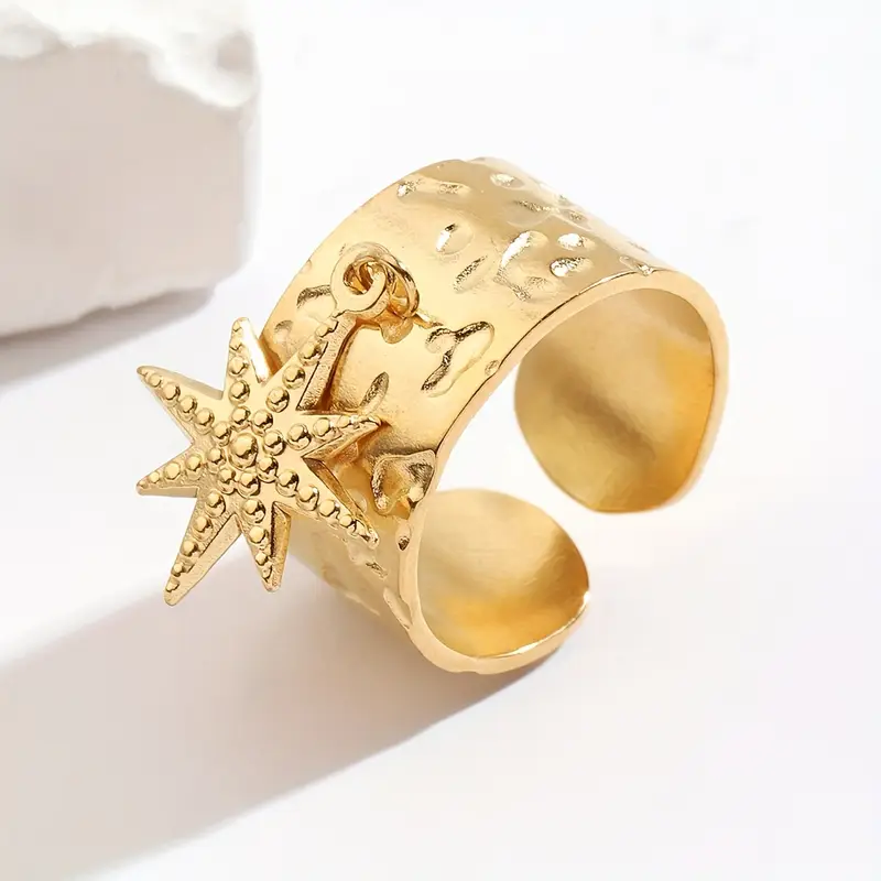Golden Star Open Ring - A Timeless Symbol of Strength 0