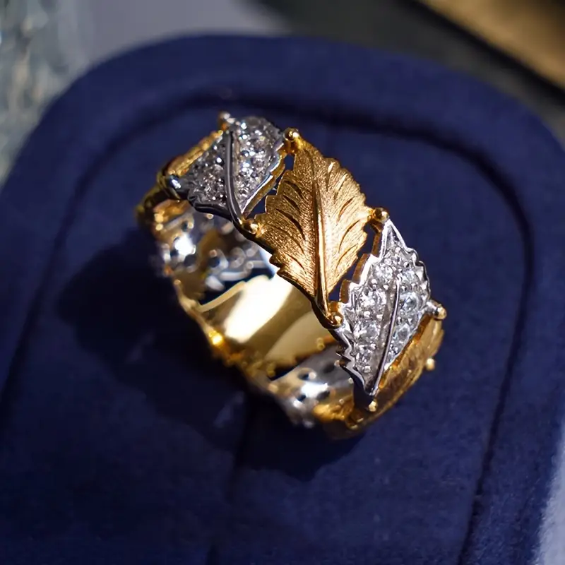 Golden Zirconia Leaf Ring - Timeless Elegance 0