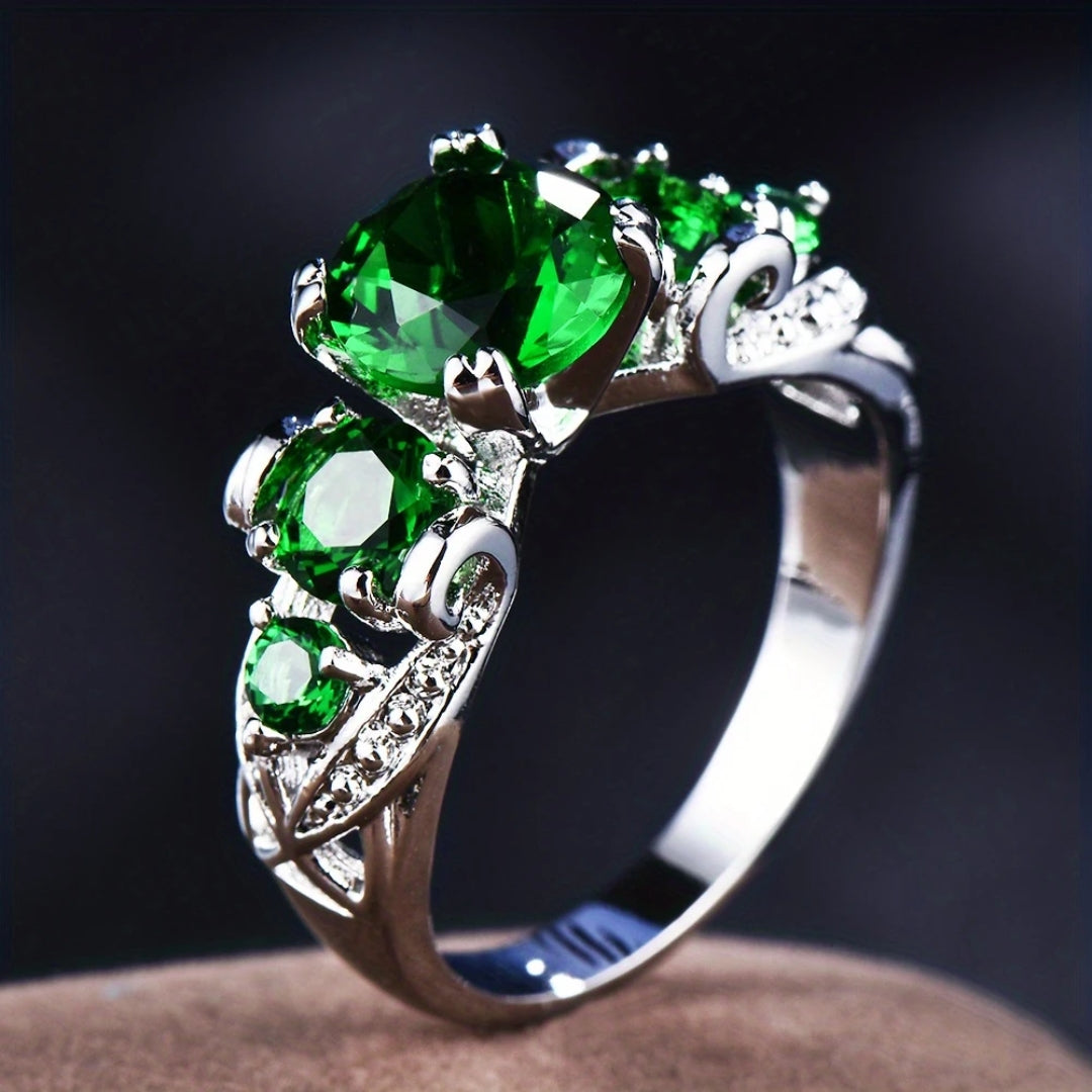 Green Bright Silver Ring - A Timeless Symbol of Strength 0
