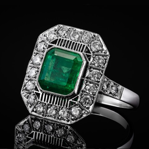 Green Inlaid Emerald Bright Ring 0