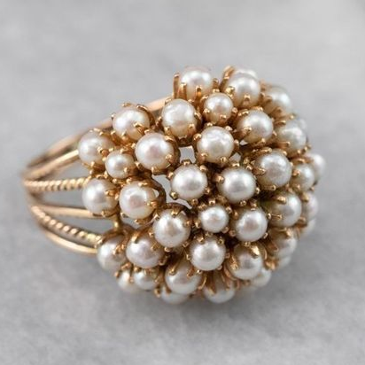 Inlaid Pearls Ring - Timeless Elegance for Any Occasion 0