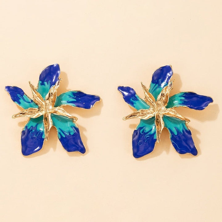 Lucky Flowers Gold Earrings for Everyday Elegance 0