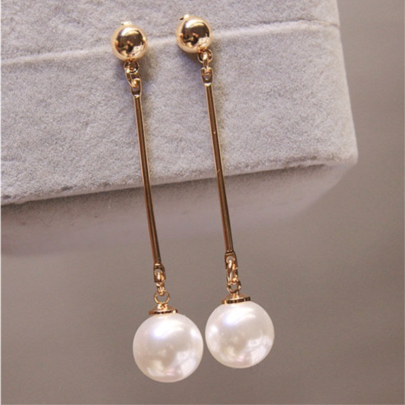 Luxury Hand-Plaid Pearl Dangling Earrings for Elegant Style 1