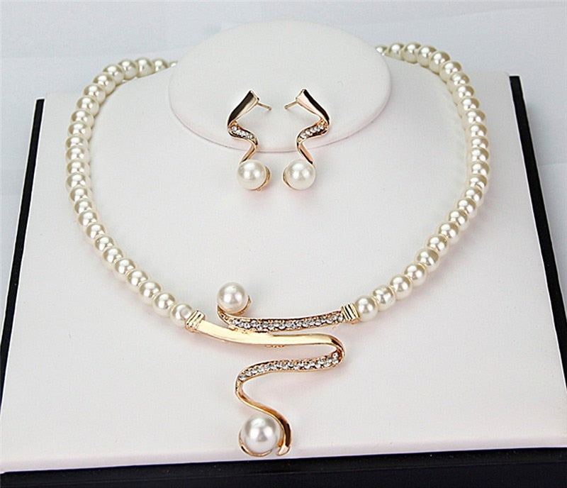 Natural Pearl Necklace and Earring Set | Elegant Pearl Jewelry Set 1