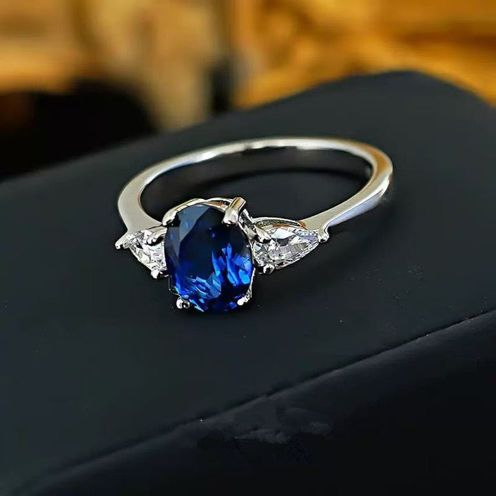 Marin Thorneau Ring Silver