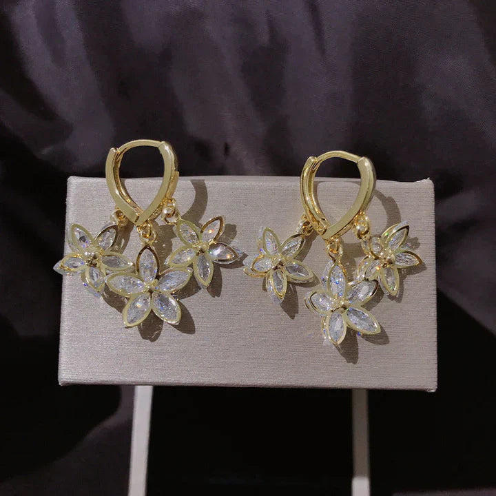 Stellara Noctis Earrings Gold