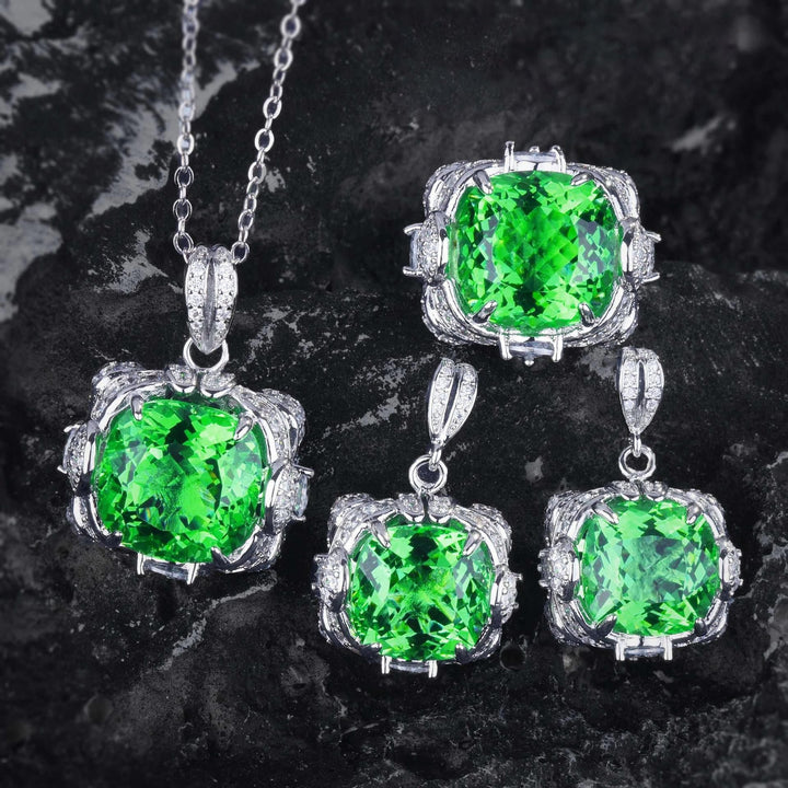 Silver Emerald Green Jewelry Set