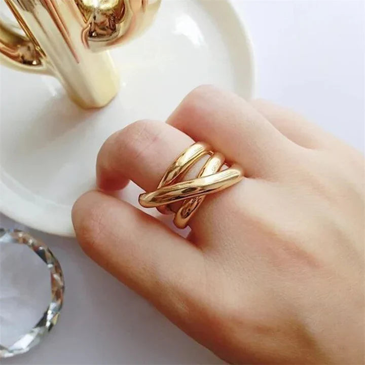 Laelia Sabiniana Ring Gold