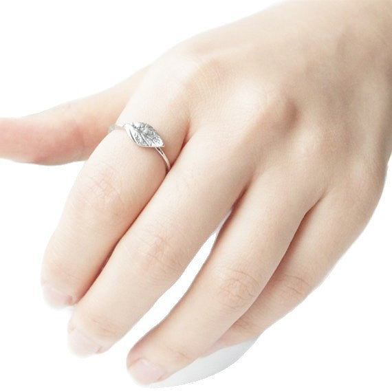 Vintage Silver Leaf Ring