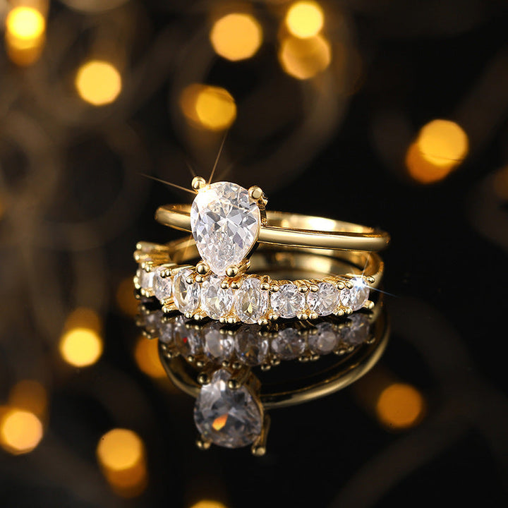 Vivienne Hartley Ring Gold