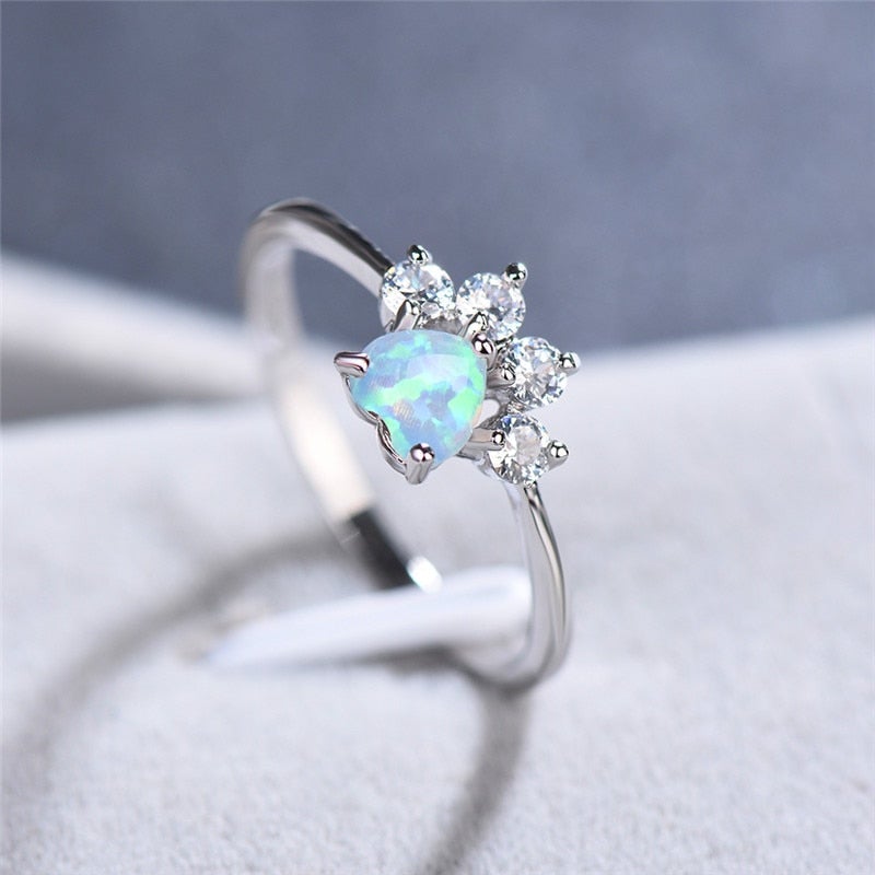 Opal and Zirconia Ring - Timeless Elegance for Every Occasion 2