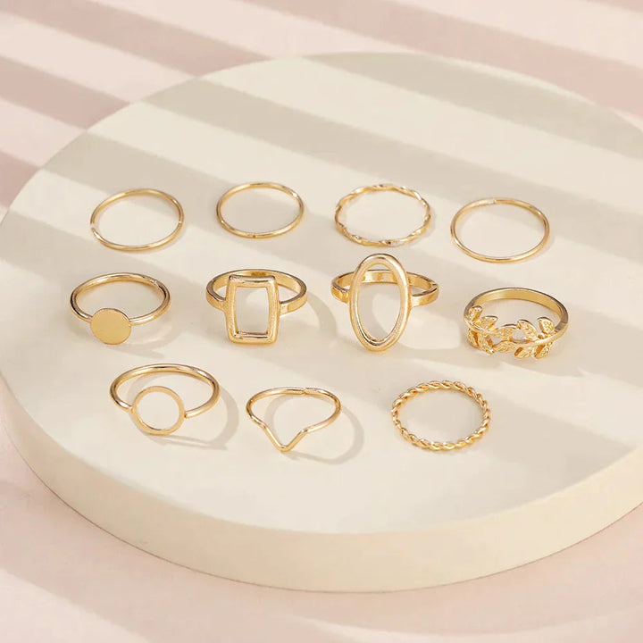 Pack of 11 Timeless Vintage Silver Rings 4