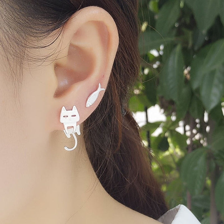 Silver Climbing Kitty Earrings 4