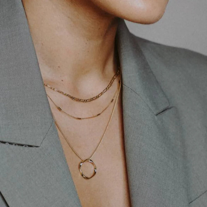 Open Circle Three Row Necklace Gold
