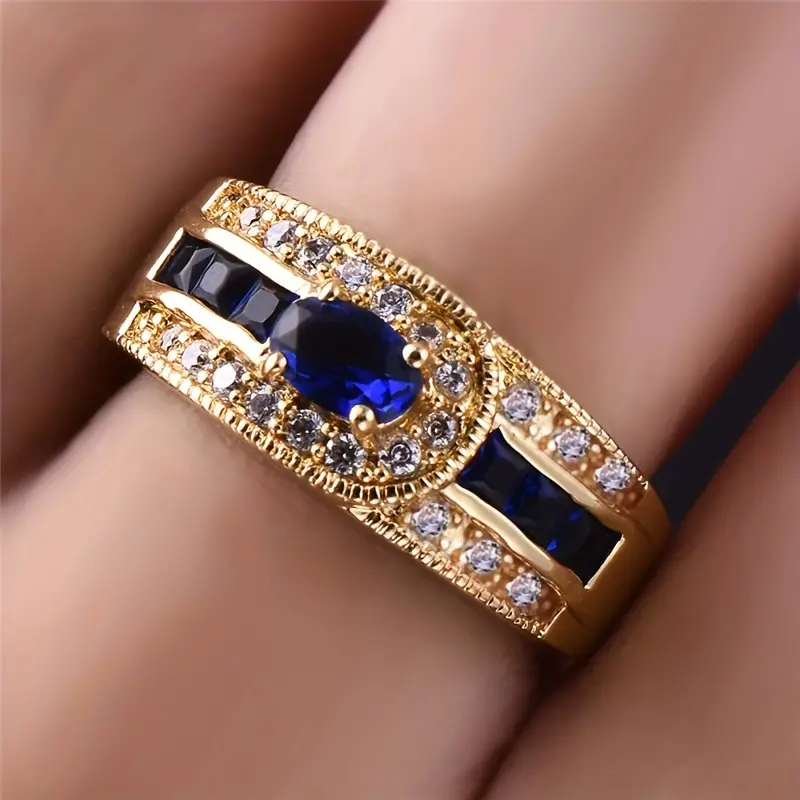 Vintage Blue Sparkling Gold Ring 0