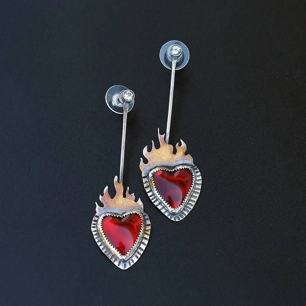 Vintage Fire Heart Earrings for Women - Elegant Lightweight Jewelry 0