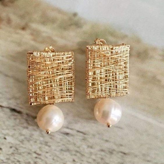 Vintage Gold Pearl Earrings for Women - Handcrafted Elegant Accessories 0