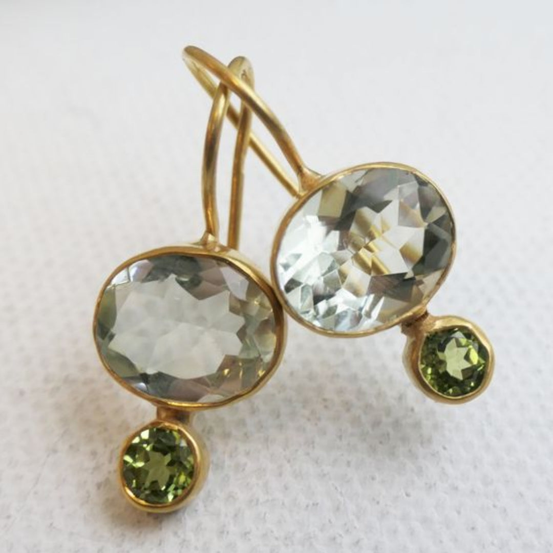 Vintage Green Crystal Gold Earrings 0