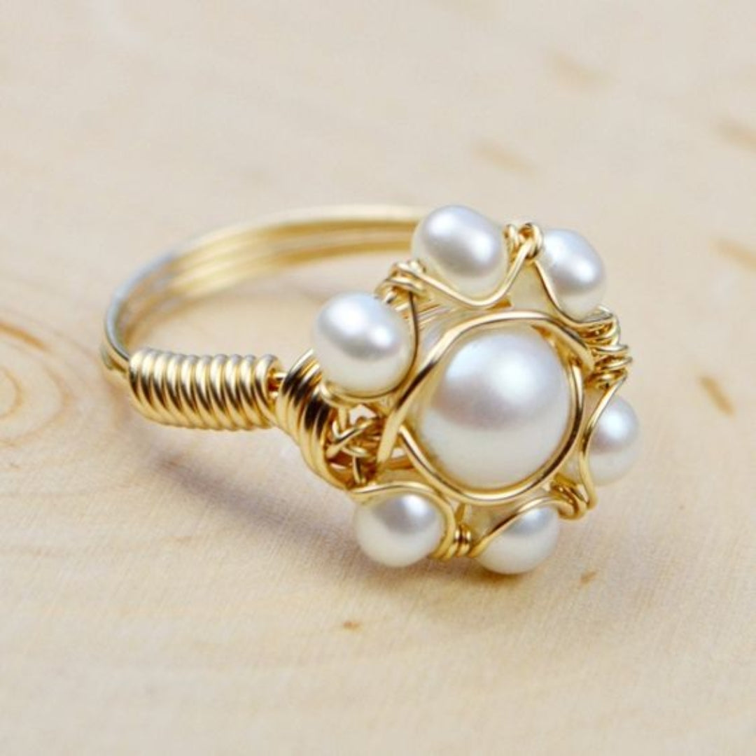 Vintage Inlaid Pearls Golden Ring 0